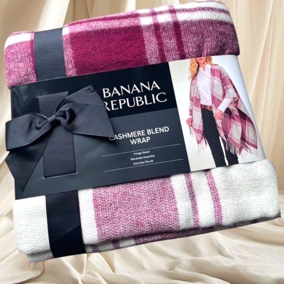 Banana Republic Sweaters - Banana Republic Cashmere Blend Wrap Fringe Detail Mariana Plaid Burgundy/White